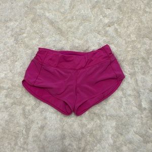 Lululemon Speed Up Low Rise 2.5" Short Size 6
